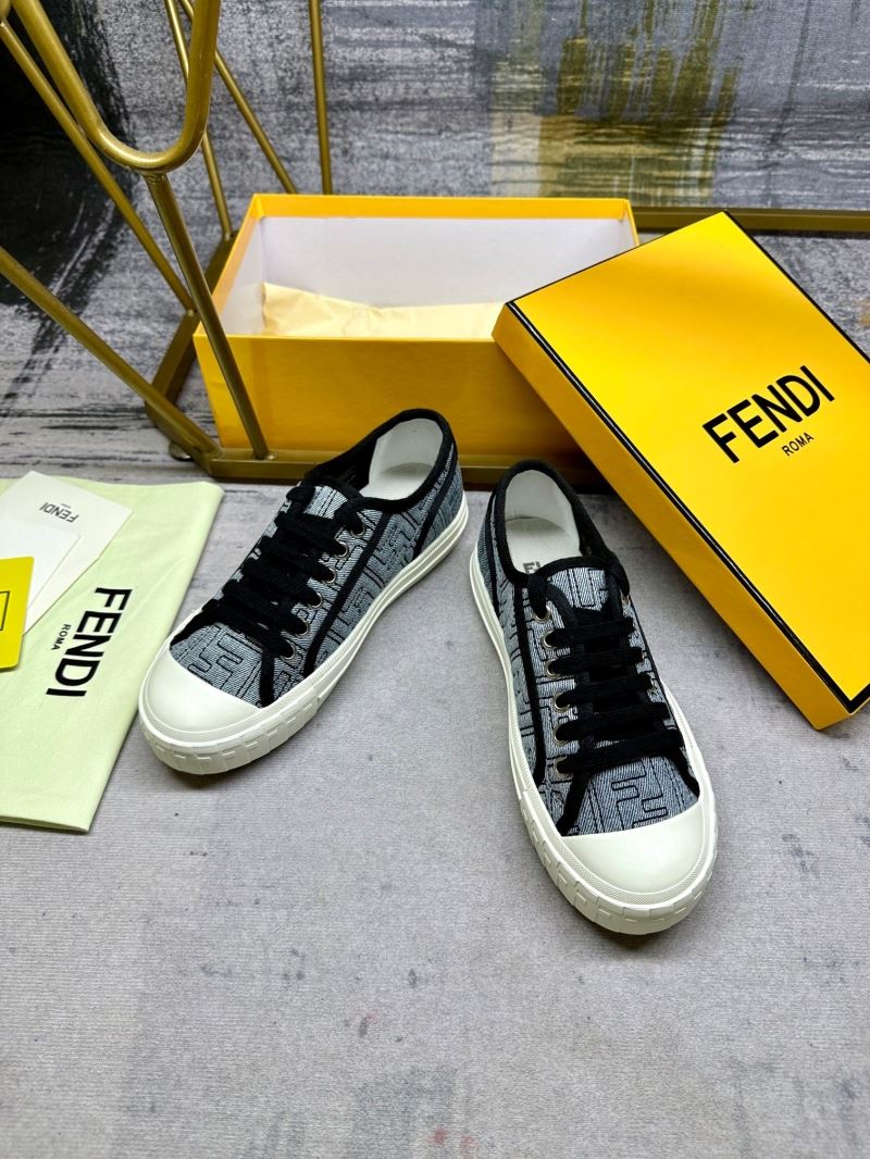 Fendi Low Shoes